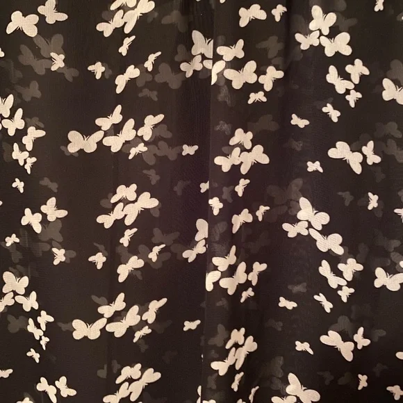 Super Line blouse - Picture 3 of 4